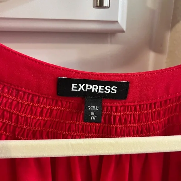 Express V Neck Blouse Vibrant Red Women's Blouse - Picture 4 of 5